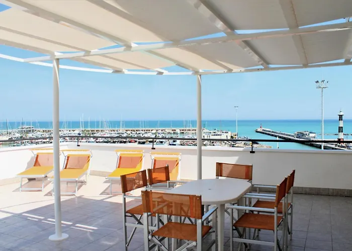 Residence Fiorella Cattolica